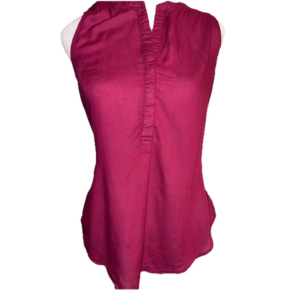Lucky Brand Sleeveless Split Neck Tank Top XS Burgundy Raspberry Pink Rayon